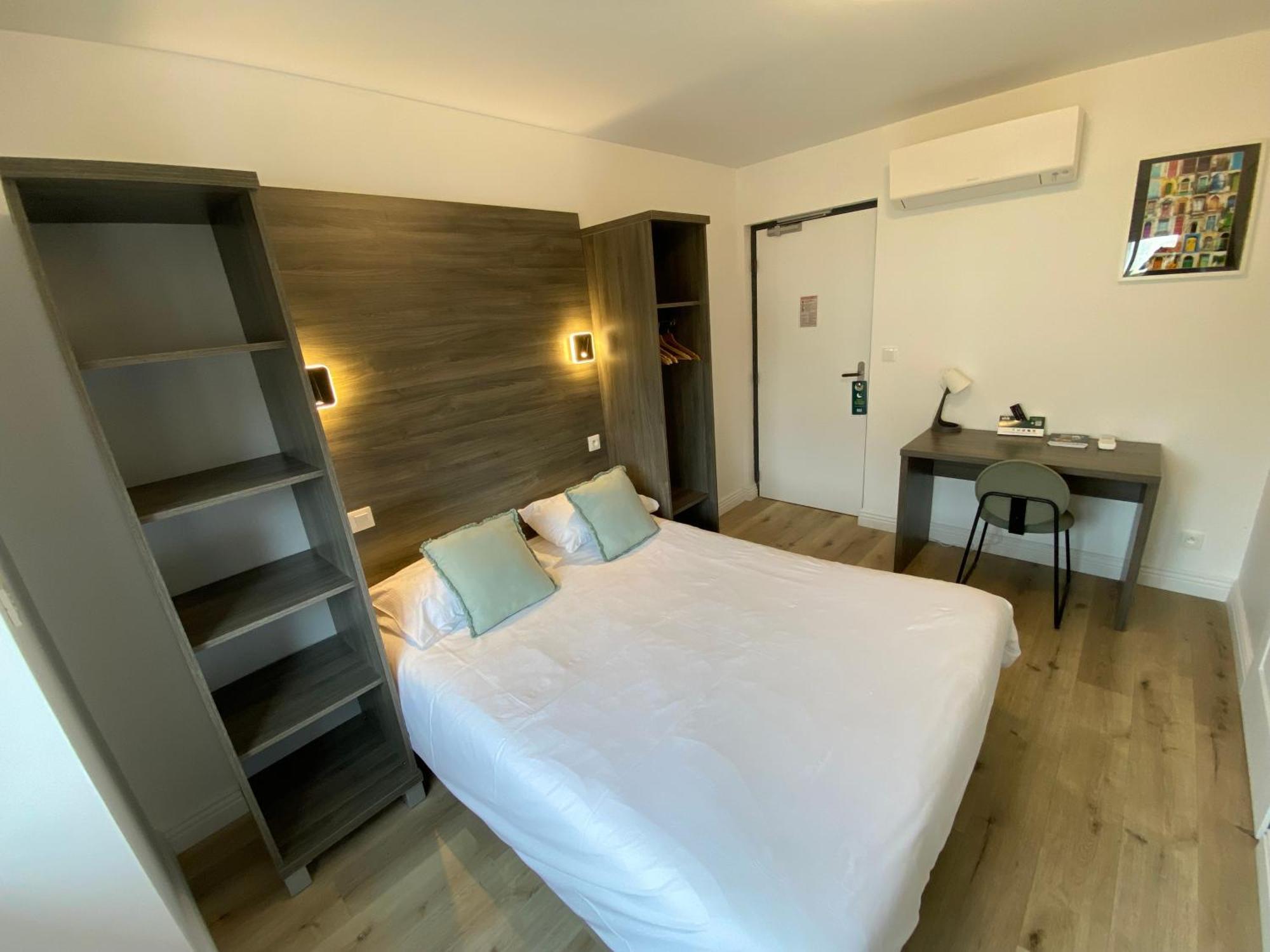 Relais Du Lac Villegusien-le-Lac エクステリア 写真