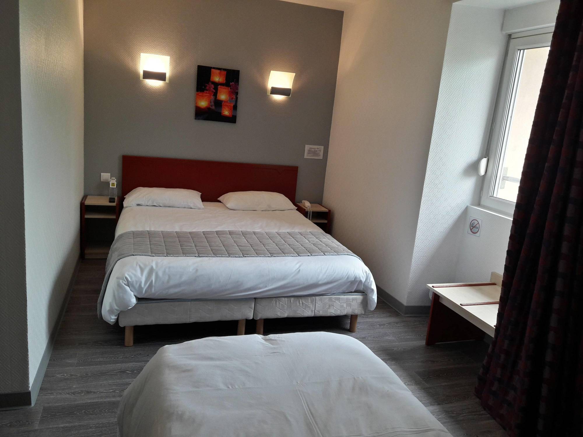Relais Du Lac Villegusien-le-Lac エクステリア 写真